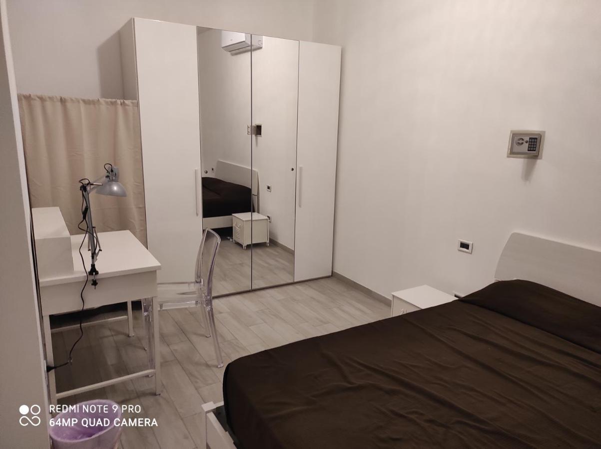 Sweet Home Milan Bagian luar foto